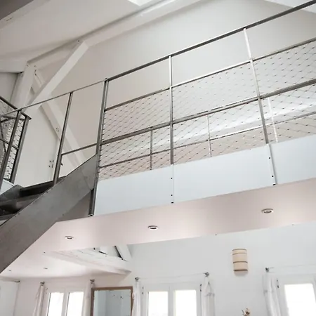 Apartment Charming Loft On Courtyard In